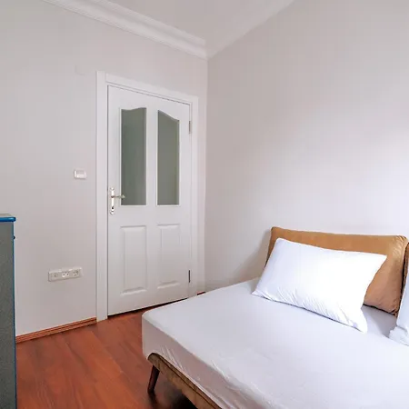 Daire Flat W Balcony 8 Min To Kadikoy Square *
