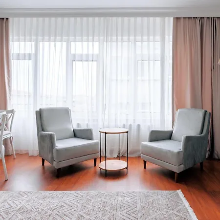Daire Flat W Balcony 8 Min To Kadikoy Square *